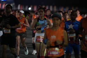 BIB: 22981, 25024, 20804, 21347
                            <button type="button" onclick="openModal(20979593)" class="btn btn-primary btn-sm float-right btn-popup" data-toggle="modal" data-target=".modal-high-quality">
                        <i class="fas fa-shopping-cart"></i> Add to Cart
                    </button>
                                            <button type="button" onclick="isThisMe(20979593, true)" class="btn btn-success btn-sm float-right btn-popup btn-isme hidden" data-toggle="tooltip" data-placement="bottom" title="นี่คือรูปของคุณใช่ไหม คลิกที่นี่เพื่อเอาเข้าอัลบั้ม">
                        <i class="fas fa-plus"></i> Add to album
                    </button>
                    <button type="button" onclick="isThisMe(20979593, false)" class="btn btn-warning btn-sm float-right btn-popup btn-isnotme hidden">
                        <i class="fas fa-ban"></i> Remove from album
                    </button>